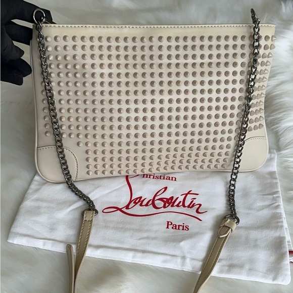 Stunning CL Crossbody Bag